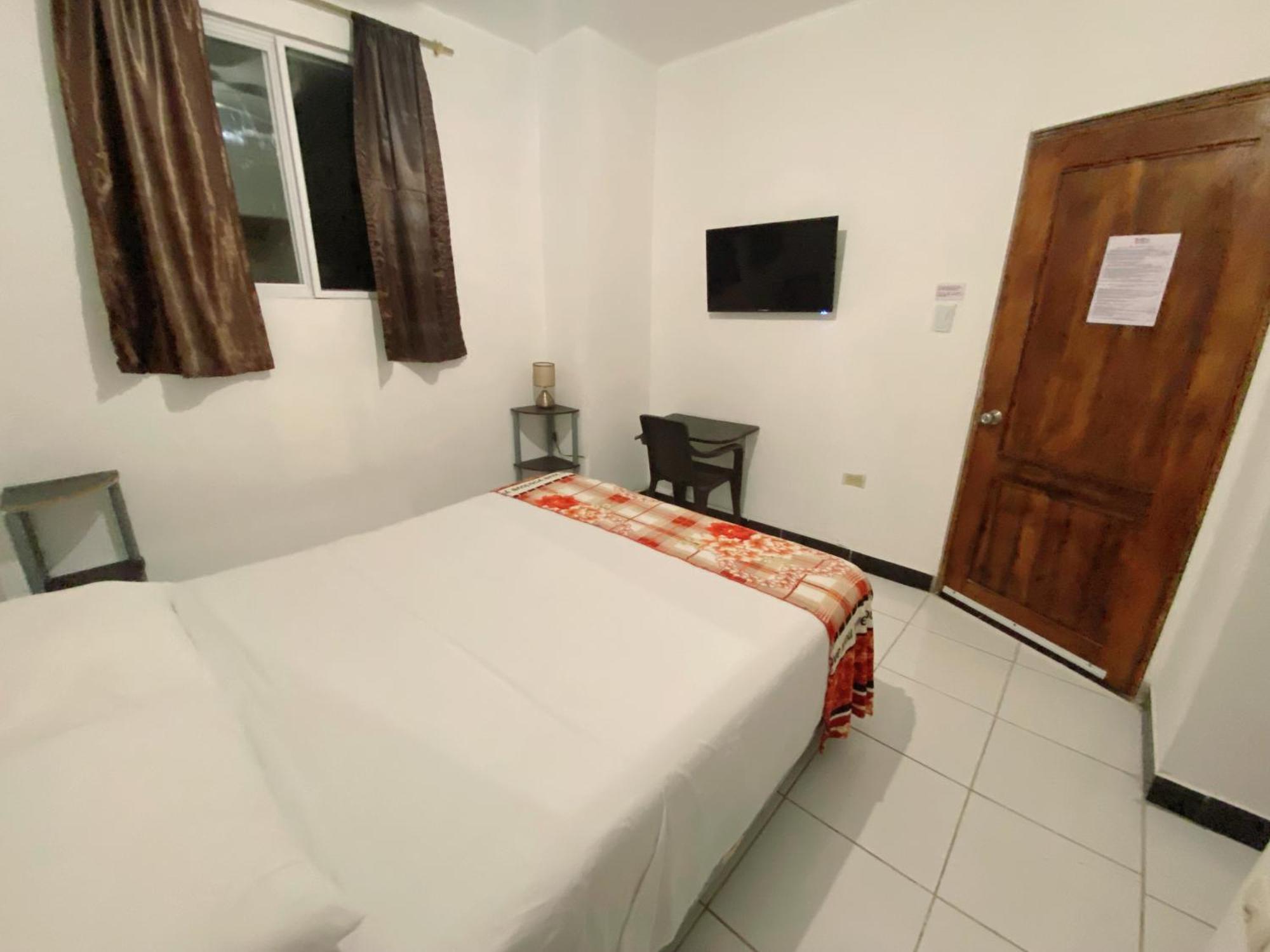 Bahia B&B Bahia de Caraquez Bilik gambar