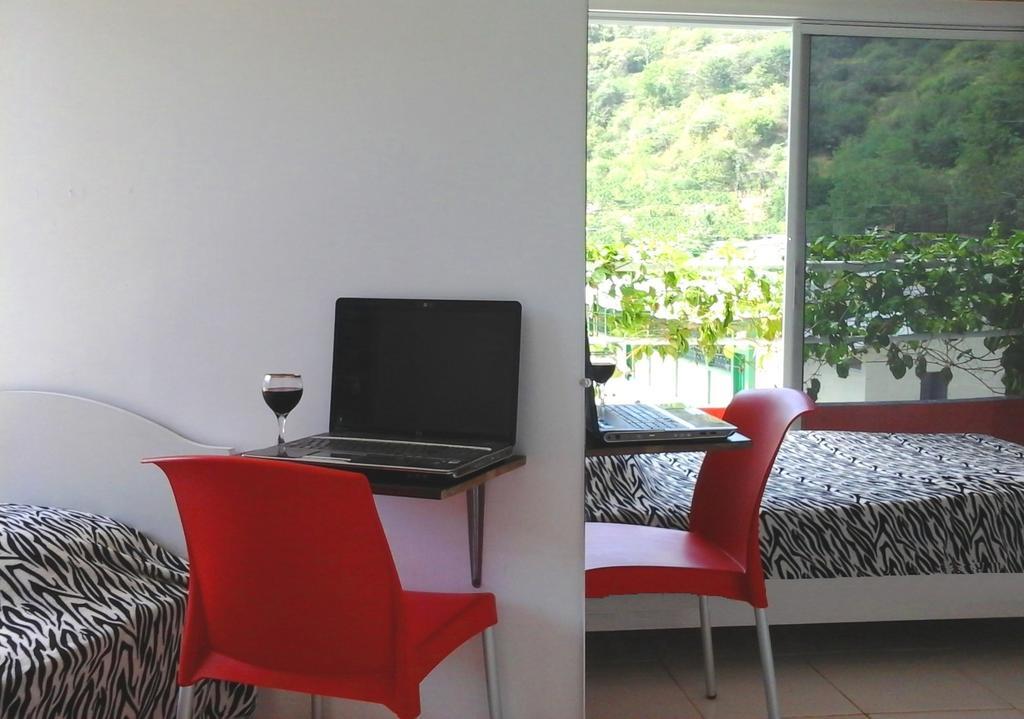 Bahia B&B Bahia de Caraquez Bilik gambar