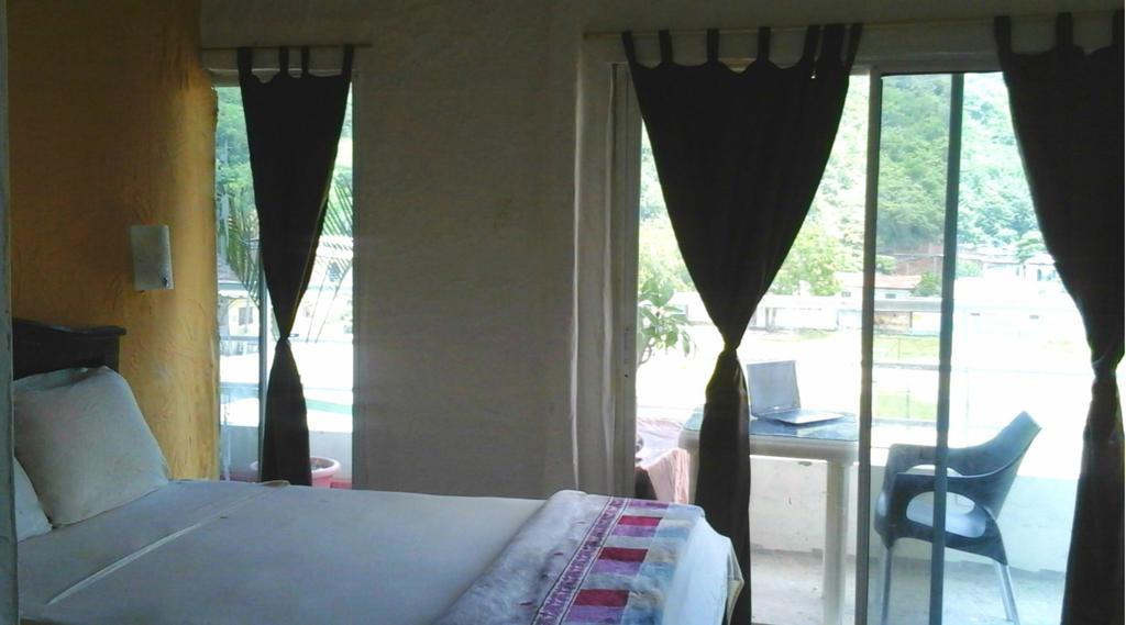 Bahia B&B Bahia de Caraquez Bilik gambar